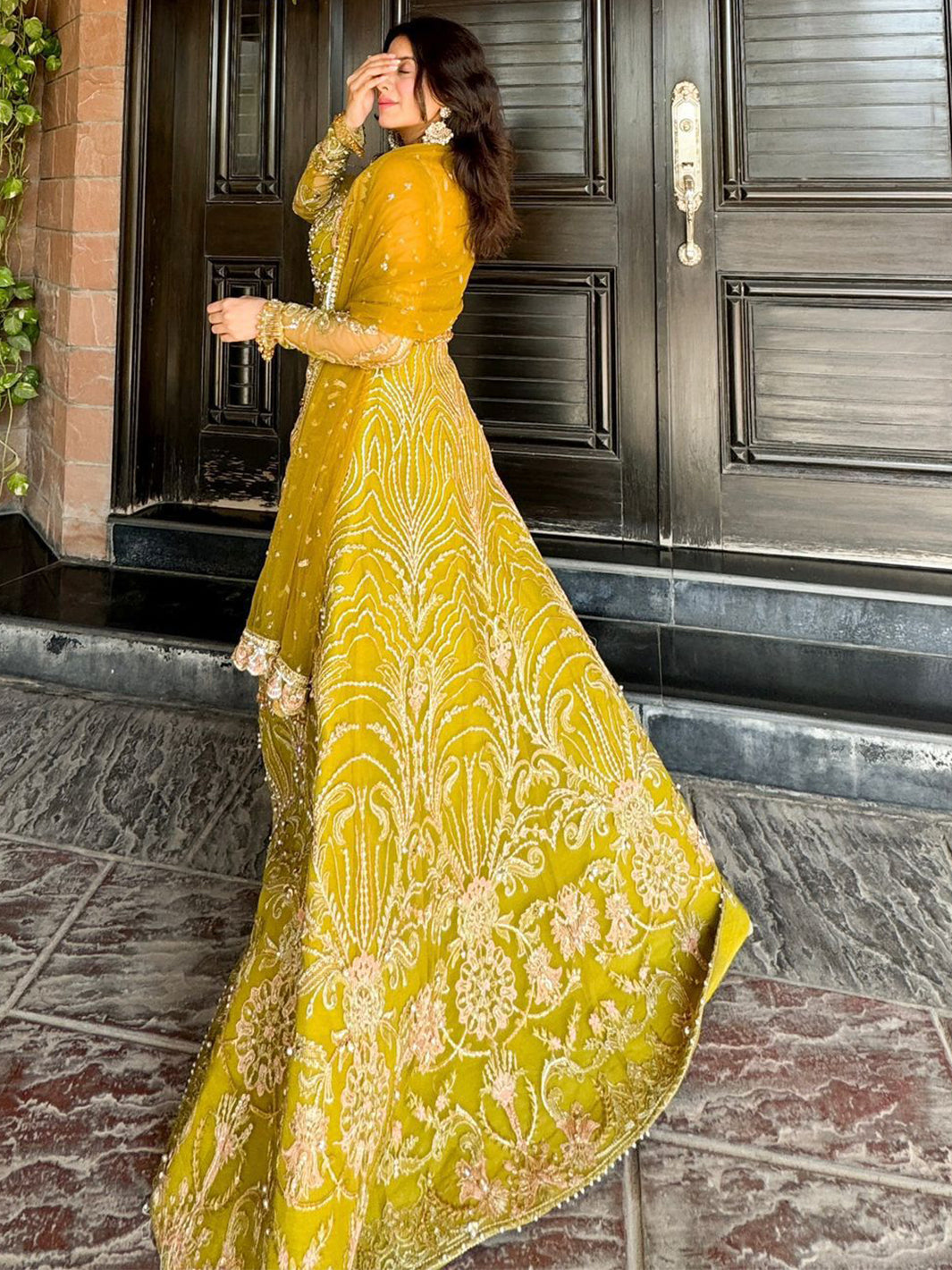 MEHRU NISA
