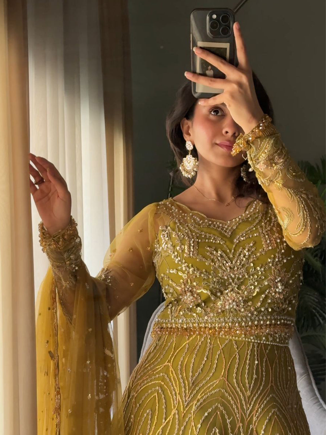 MEHRU NISA